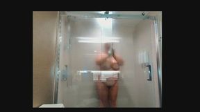 Hot shower with Busty BBW Samantha 38g
