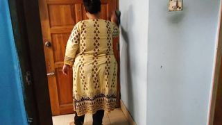 Desi hot maid fucked by hotel owner