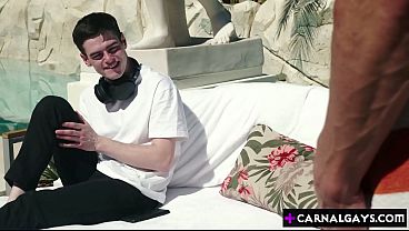 This is good! This is REALLY FUCKING GOOD! Amazing Anal Pool Fuck with the petite twink Tyga Knottz riding Jay Stryker'_s enormous cock!