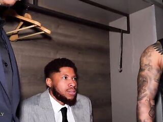 Multiple Squirting Orgasms & Real double penetration! Rossa Vax troized Team-fucked by three BBC – Creampie Finale