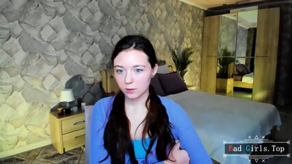 Skinny very cute long hair brunette teen web solo