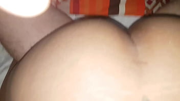 Dandole a mi Morena de culo grande