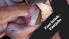 Shoejob and footjob with a touch of female domination with my slave 720p