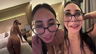 Dançando peladinha na live com meus seguidores 😈💕
