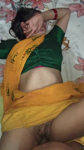 Stepbrother's Yellow Saree Girl