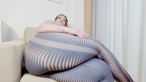 THE GIANT AND MONSTRUOUS ASS FARTING ON YOU - BY BRITNEY HUNTER - CLIP 1 IN FULL HD