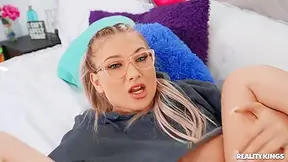 Beautiful Horny Xxx Video With Emily Right