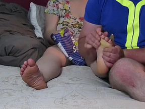 Sucking Teen Toes (POV Foot Worship - 24yo Kiora)