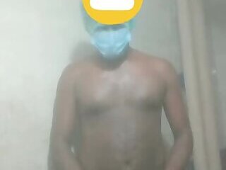 Tamil boy bathroom la Kai adikira Video part 2