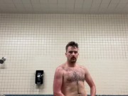 THIC OTTER IN A PUBLIC GYM SHOWER ROOM