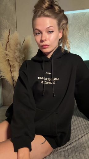 Hottie model shows off her body on OnlyFans