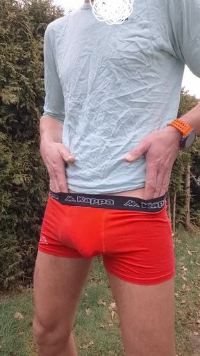 Skinny boy wakes up with morningwood and pisses the biggest piss-fountain ever
