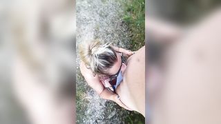 Cum dig fiance blows penis outside