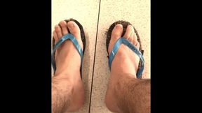 My Flip Flops Want to Show off My Feet Tops - Feet