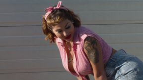 21 Sextury - Model Heidi Van Horny Takes Every Inch of This Cock in Her Tight Ass