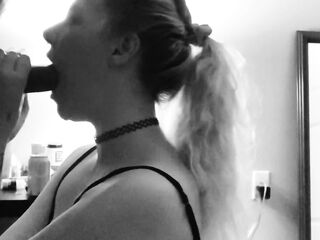 Black and White Facefuck