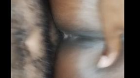Mi vecina me pide ayuda y termino d�ndole en su co�o