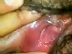 indonesian- jilbaber tudung kena finger 1