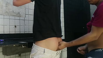 Minha Sogra Nem Sonha o Que Fa&ccedil_o Escondido Com o Meu Namorando Quando Ela N&atilde_o T&aacute_ Em Casa