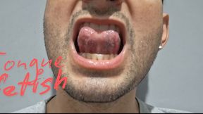Sensuous tongue!!!