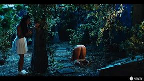 Frozen Lesbian Sex - Coco Bae Gets Time Stopped and Fucked by Horny Brunette