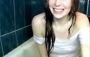 Kitten enjoys ohmibod at mypointin