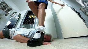 Danielle Chunky Mary Jane School Shoes Walking Trample On His Hands Fingers & Head Part 2 FLOOR CAM (4K)