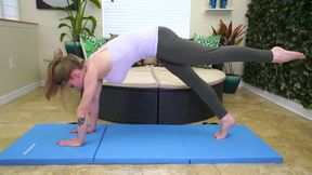 Oct@via R3d Nude Yoga - Octavia Red
