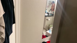 TOMANDO BANHO COM MEU COMEDOR! TAKING A BATH WITH MY BUL!