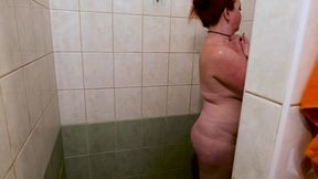 Naked Nicole Bunny in the Shower