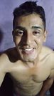 Modelo venezolano masturba un poco su pene
