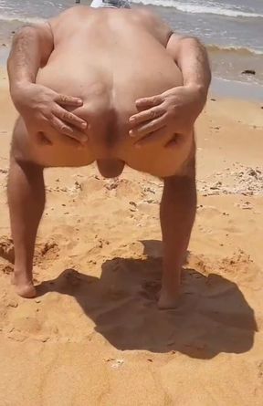 Ladysilva Naughty Slut Naked on the Beach Come Fuck My Hot Ass