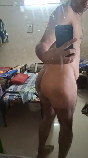 Straight guy with Nude Cock