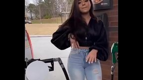 Cosita rica hecha gasolina con sabor latino