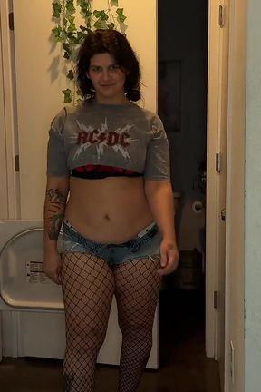 Spicy Tradwife Life - Striptease While Doing Your Laundry