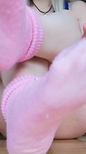 Addicted to Soles and Wool Socks