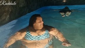 Fat Underwater Cam