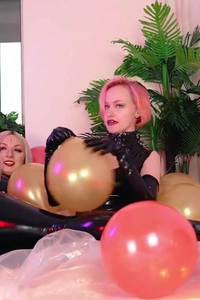 Looney Fetish, Air Balloons Lesbian Fun in Latex Rubber Costumes