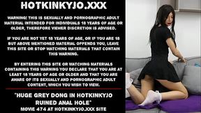 Huge grey dong in hotkinkyjo ruined anal hole