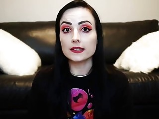 Solo girl with a pretty face talks about BDSM kinks