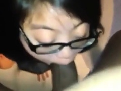 Chinese girl sucking and facial from bbc