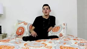 Enticing Connor Jacobs Wanks In Front Of The Camera